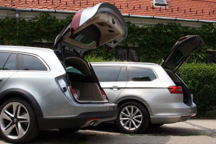 Megnehezíti az eleve kisebb csomagtér telerámolását az Insignia széles csomagtérküszöbe