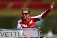 F1: Egy darab papír nyugtatta le Rosberget és Hamiltont 62