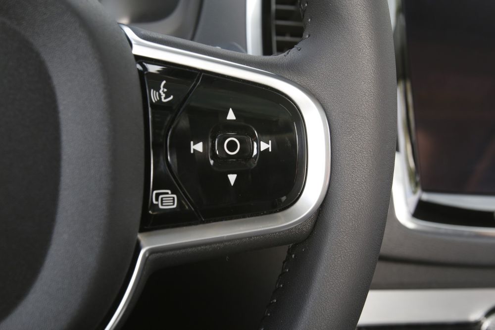 Volvo XC90 – iPhone-effekt az autóiparban 13
