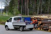 Szabadon felépítményezhető a szimplakabinos teherautó-alváz