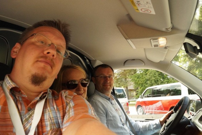 Három főre elég szűk a kabin, de akinek ez nem elég, vegyen Craftert