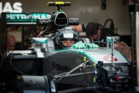 F1: Csak a Mercedes gyorsabb a Toro Rossónál? 44