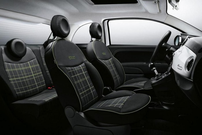 Csinosabb, gazdagabb lett a Fiat 500 7 | Vezess Csinosabb, gazdagabb lett a Fiat 500 7