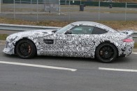 Szteroidkúrán a Mercedes AMG GT 11