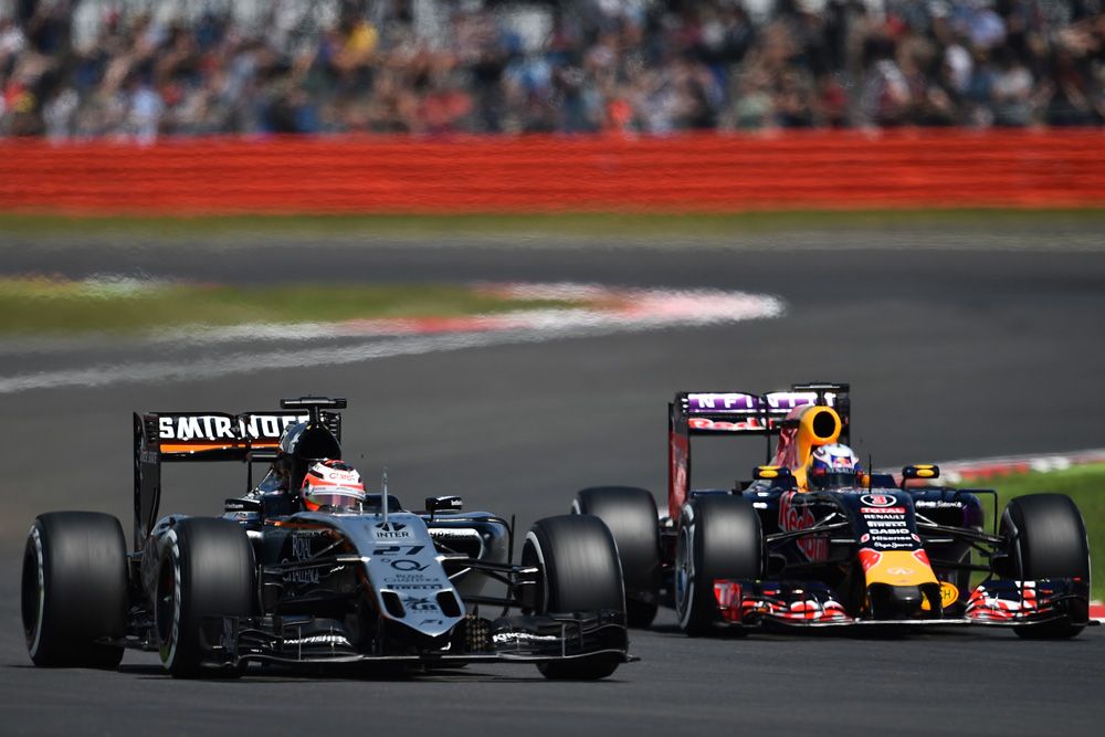 F1: Vettel Massára fogta a hatodik helyet 23