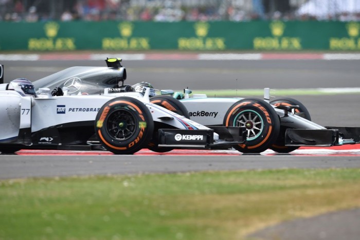 F1: Hamilton nyerte az agyament Brit Nagydíjat 13