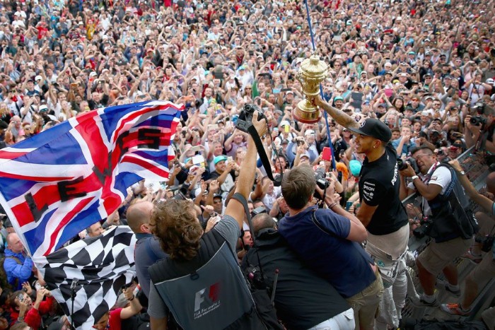 F1: Csak a szokásos, de ezúttal látványosan 8