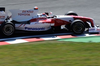 F1: A motorszabályok miatt nem jön vissza a Toyota