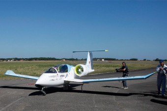 Az elektromos repülő átrepülte, amit át kellett