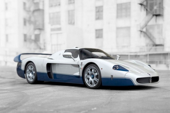 Eladó a közel 20 milliárdos autógyűjtemény 6 | Vezess 2005 Maserati MC12