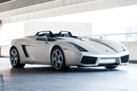 Ablakok és tető nélküli Lamborghini 800 milláért. Jöhet? 2