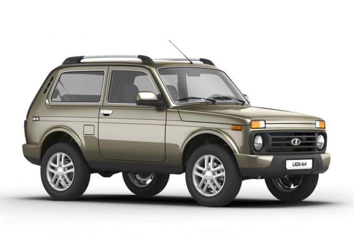 180 lóerővel térhet vissza a Lada 2 Jövőre lesz 40 éves a 4x4-es matuzsálem. Hajtásláncát tekintve azonos a 4x4 és a 4x4 Urban, amely a régi Nivából ismeretlen kényelmi funkciókat kínál, köztük ülésfűtést és légkondicionálót. A Lada nem használhatja a Niva nevet, az a General Motorsé maradt a Chevy Niva nyomán