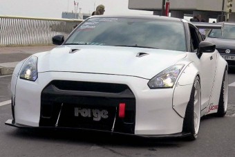 Háztáji GT-R-tuning, jó sok pénzért?