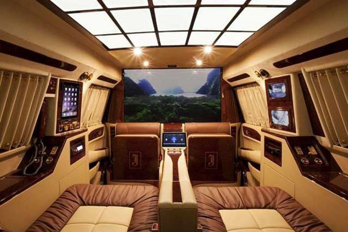 Autó, amely megvéd az ISIS terroristáitól 10