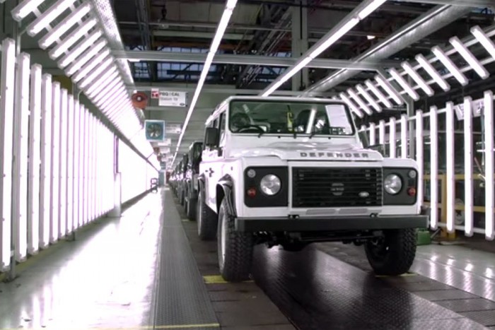 Így készülnek a Defenderek