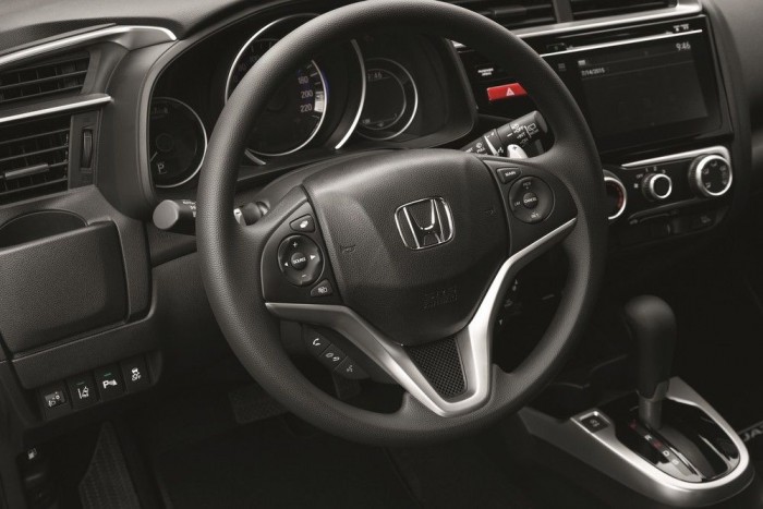 Vadonatúj, mégsem változott a Honda Jazz 8