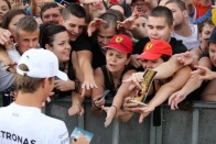 F1: Räikkönen maradna, Vettel is ezt szeretné 75