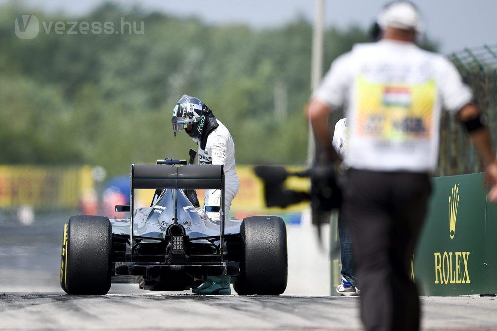 F1: Hamilton tarolt az időmérőn 54