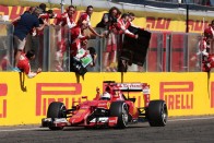 F1: Vettel fenyegetést jelent Hamiltonékra 113