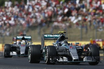F1: A Mercedes nem érdemelt dobogós helyezést