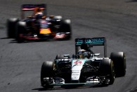 F1: A Mercedesnél félnek a rajtoktól 154