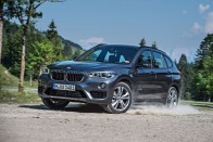 Végre igazi BMW az X1 31