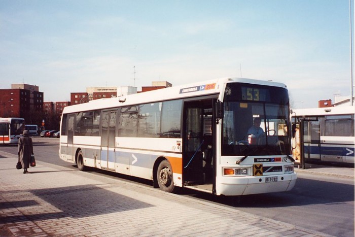 Akinek az Ikarus volt a bölcsője és a sírja is egyben 16 Az E94 az Ikarus EAG legsikeresebb szériája volt. A finnországi darabok különböző hosszúságban Volvo és Scania alvázakra készültek.