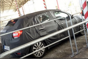 Megérkezett Európába a Suzuki luxus-kisautója