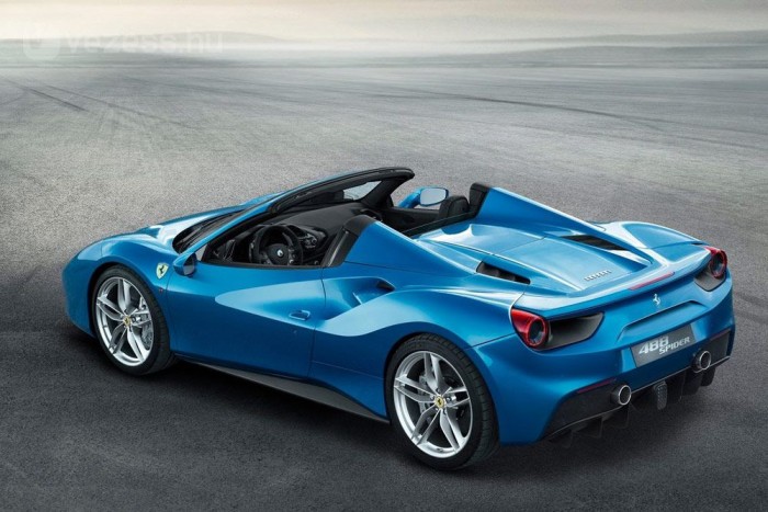 Nem volt még erősebb V8-as Ferrari Spider 7