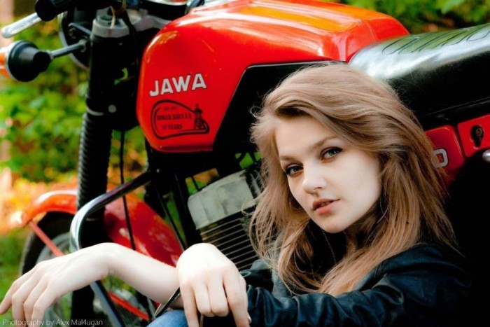 Dögös motorok, vad csajok 7