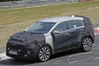 Alakul a Kia új kompakt szabadidőjárműve