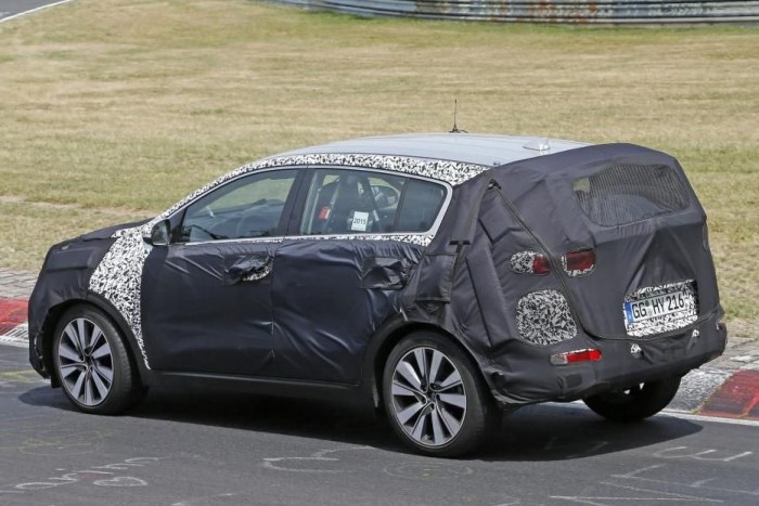 Alakul a Kia új kompakt szabadidőjárműve 6