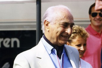 Kihantolták az F1-legendát