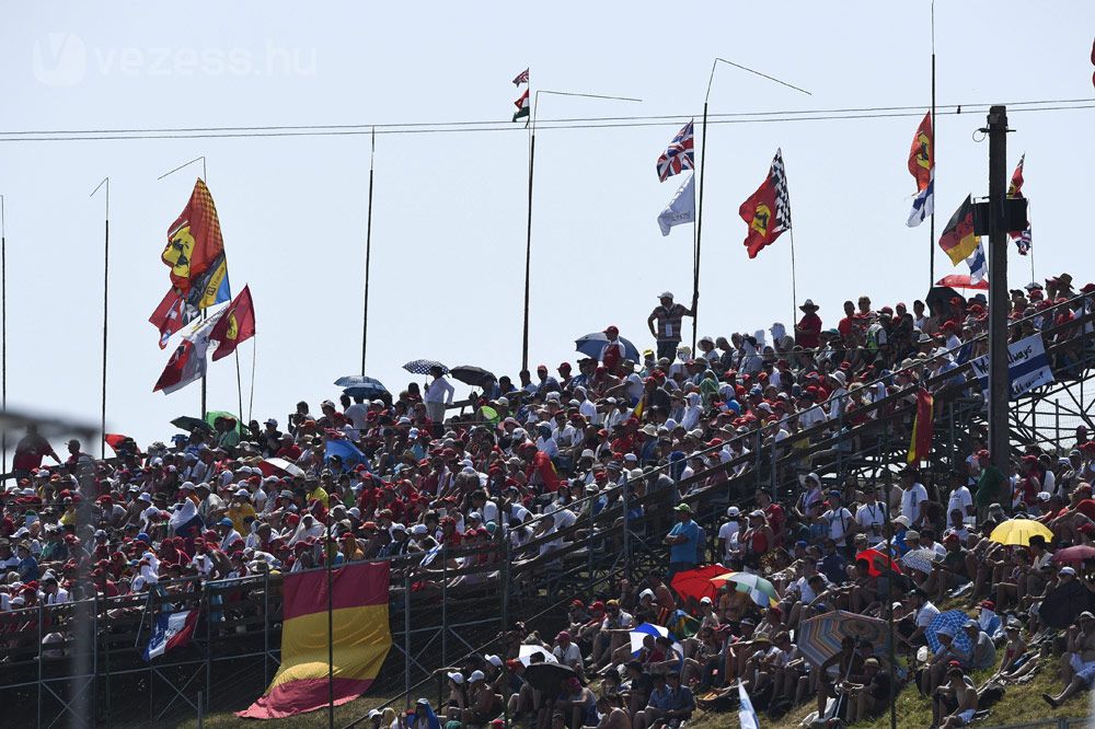 F1: Józan és bölcs döntést hozott a Ferrari Kimivel 53