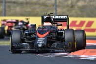 F1: Sok volt az ügyeskedő a Magyar Nagydíjon 130