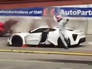 Újra lángra kapott a dán autócsoda