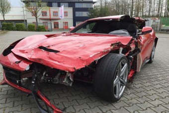 Ez a Ferrari az évtized üzlete, vagy óriási szívás?