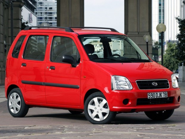 Kell félni egy francia sportautótól? 8 | Vezess Kell félni egy francia sportautótól? 8