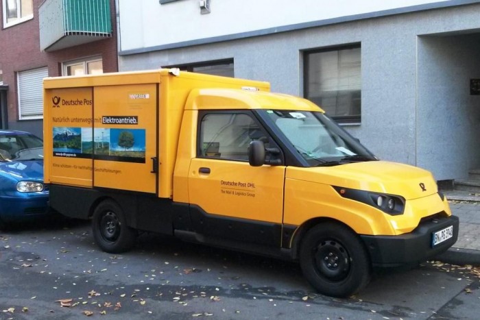 Elektromos teherautó a német postától