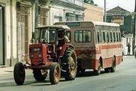 Azt hiszed nálunk a legnagyobb kaland a buszozás? 18