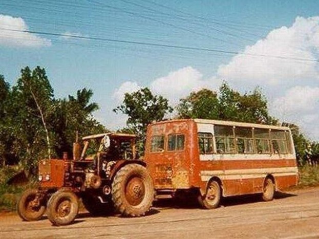 Azt hiszed nálunk a legnagyobb kaland a buszozás? 4 Azt hiszed nálunk a legnagyobb kaland a buszozás? 4
