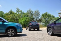 17-19 collos felniken érkeztek a tesztautók. A 17 hüvelyk a természetes méret a Vitara, a Juke és a C4 Cactus számára