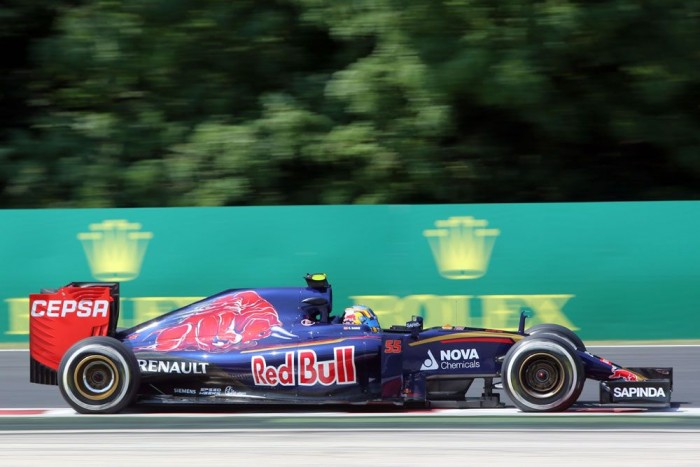 F1: Itt van, mennyiből gazdálkodnak a csapatok 8 7. Toro Rosso - 137,45 millió (68 millió szponzori bevétel + 9,45 millió partnerektől + 60 millió a FOM-tól)
