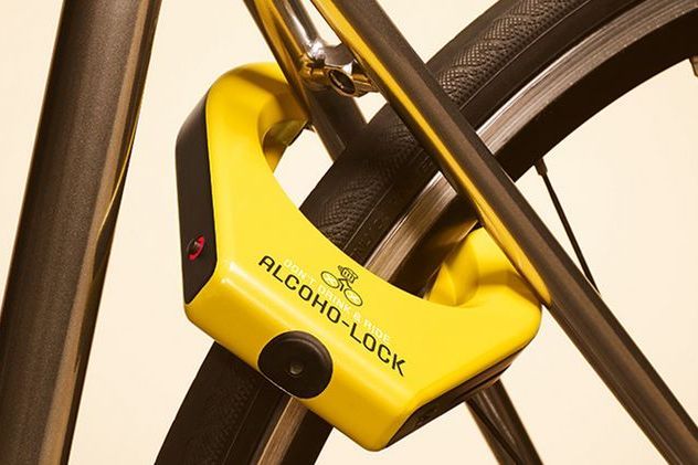 Alkoholszonda nyitja a bringalakatot