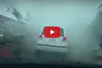 Befurakodott a kereszteződésbe, jól bele is halt