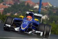 F1: Bajban lesz a Sauber a rajtoknál 8