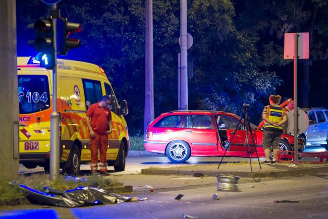 Fotókon az éjjeli budapesti halálos baleset 6