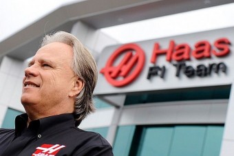 F1: Tíz pilótával tárgyal az új csapat