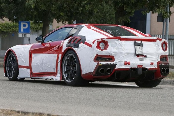 Még durvább lesz a legerősebb Ferrari 2 Még durvább lesz a legerősebb Ferrari 2
