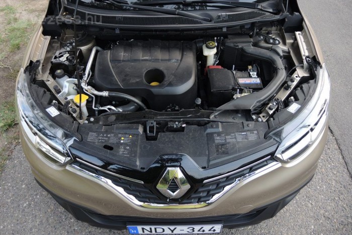Az 1,5-ös dízelmotor nem bitangerős, de elég a Kadjarhoz, ugyanakkor különösen takarékos